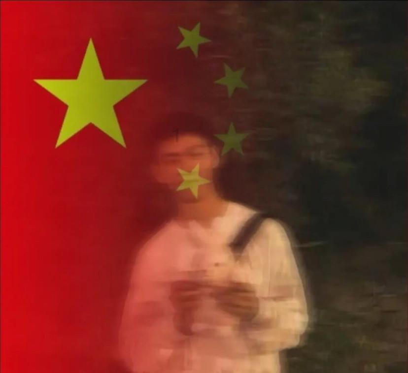 乔丹不仅仅是NBA联盟的篮球之神，高中时期就很强大了